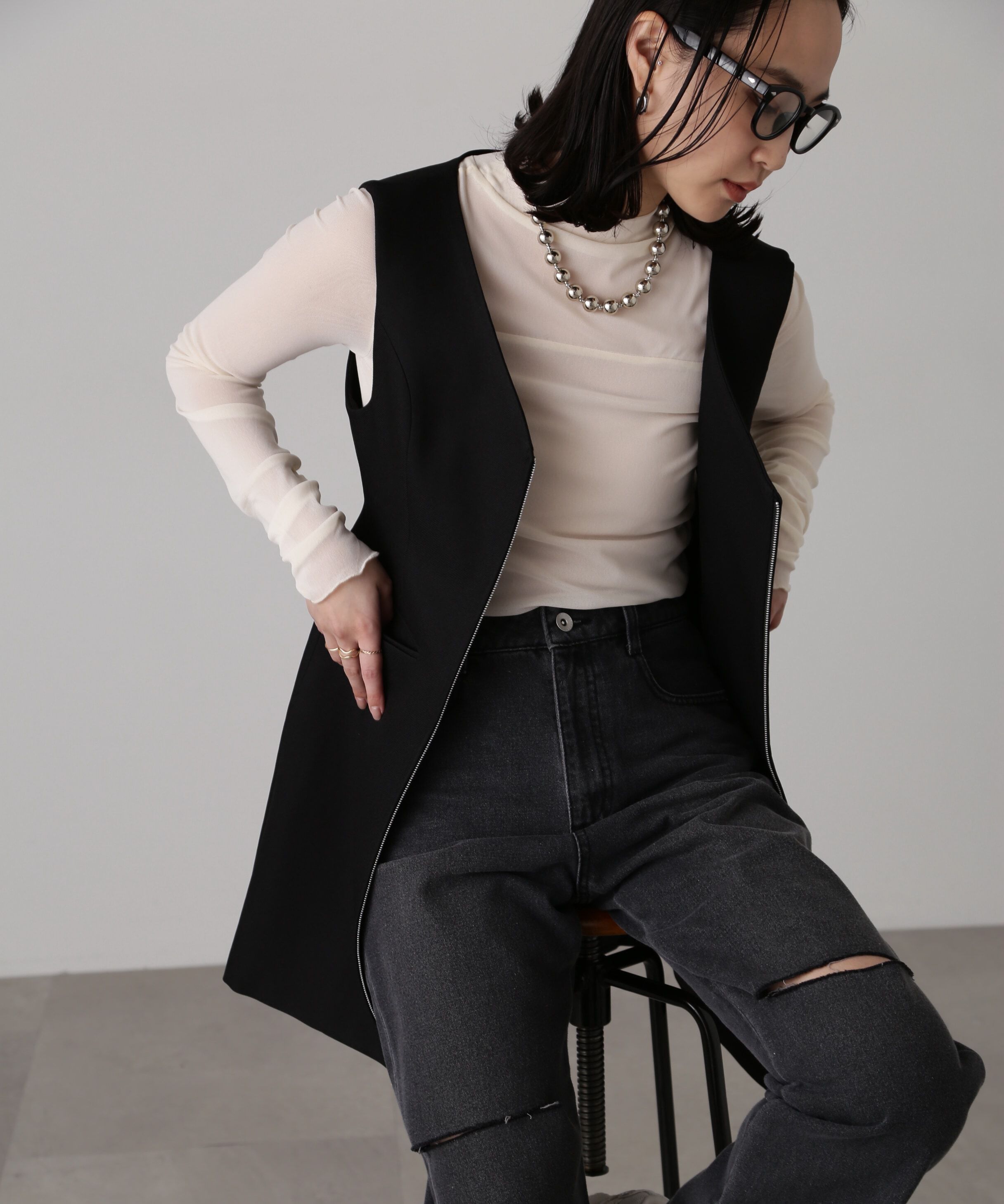  「ジップ使いミニジャンスカ」|ワンピース|