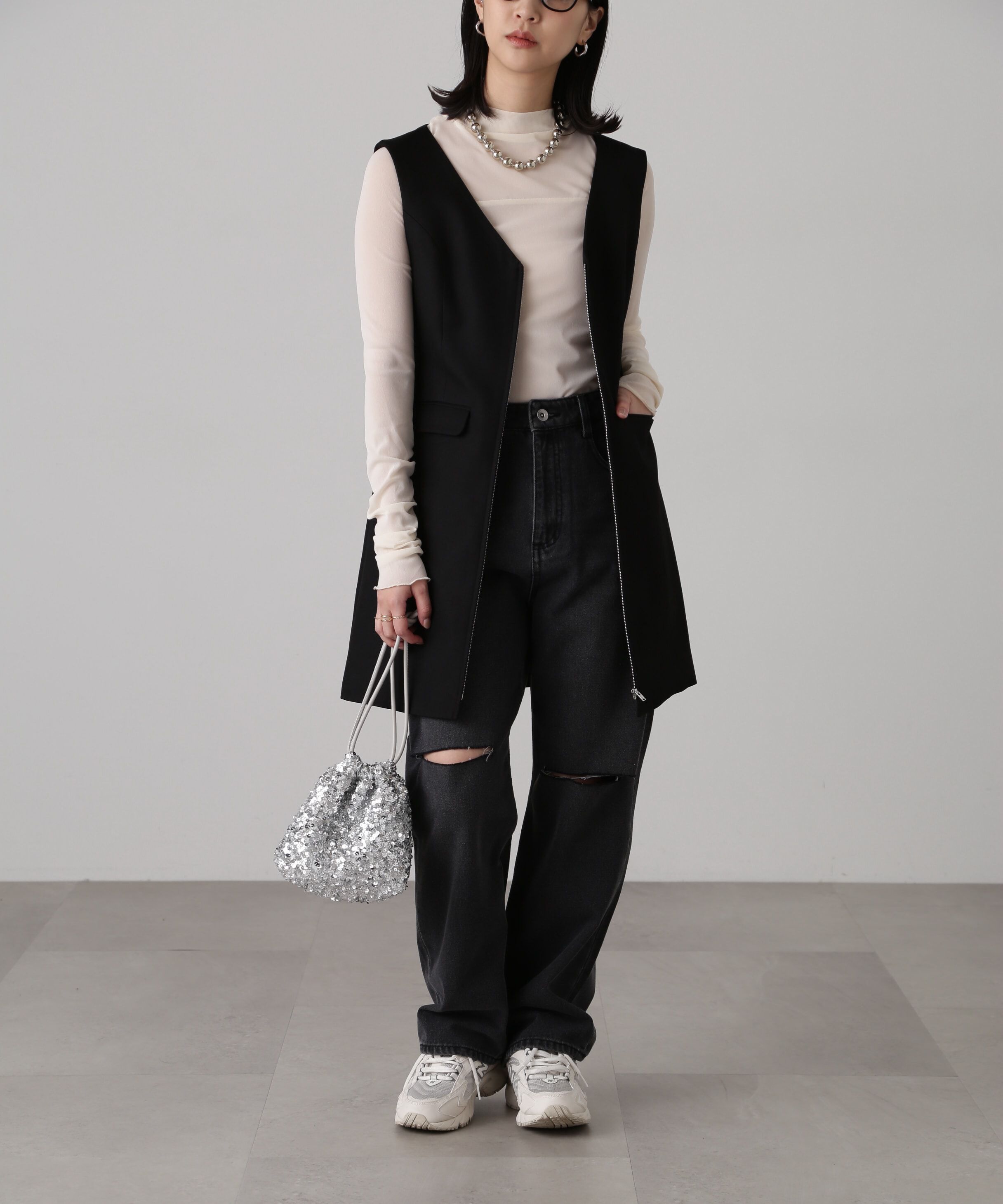  「ジップ使いミニジャンスカ」|ワンピース|