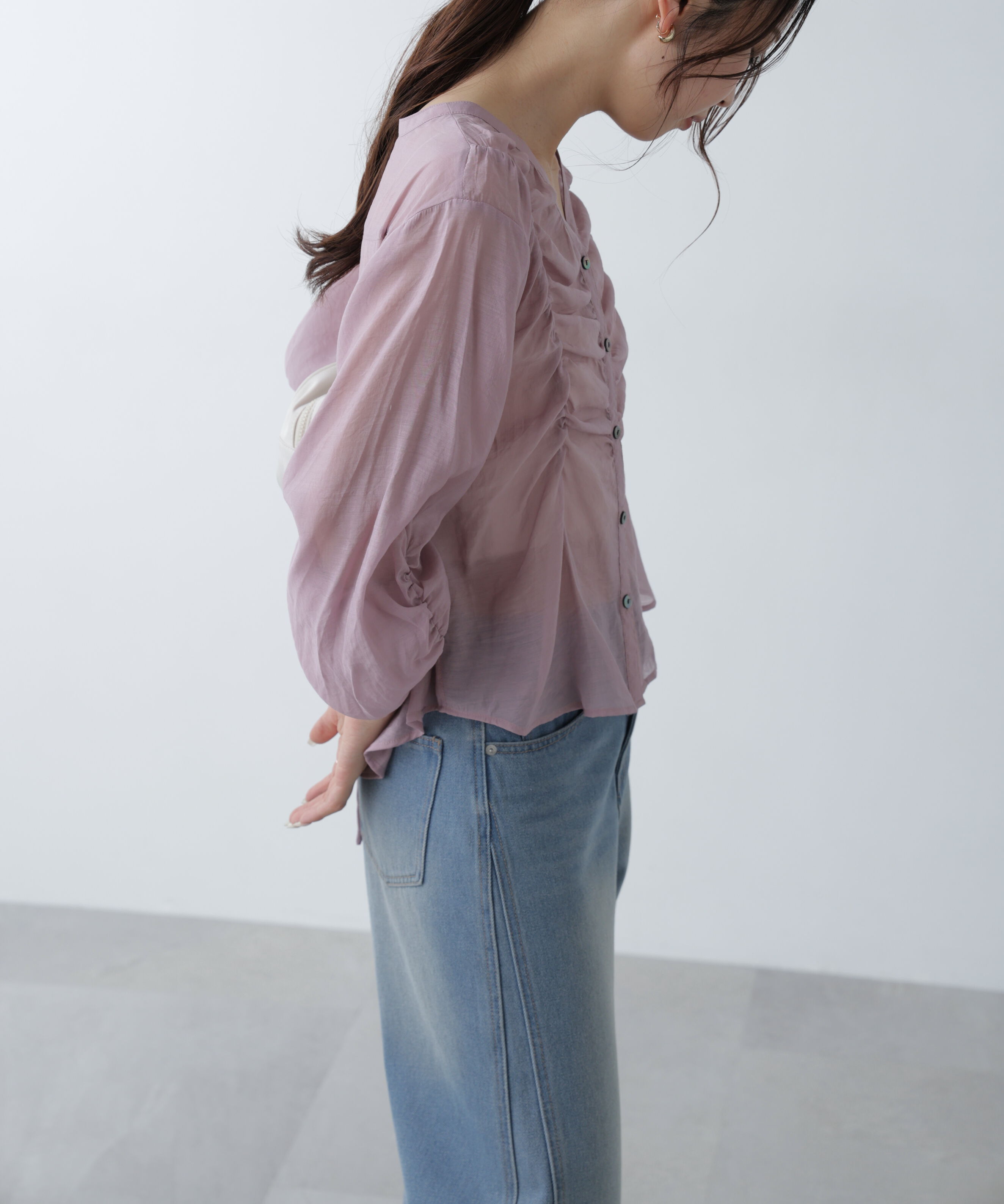  「Ｖネックシャーリングブラウス」|シャツ・ブラウス|