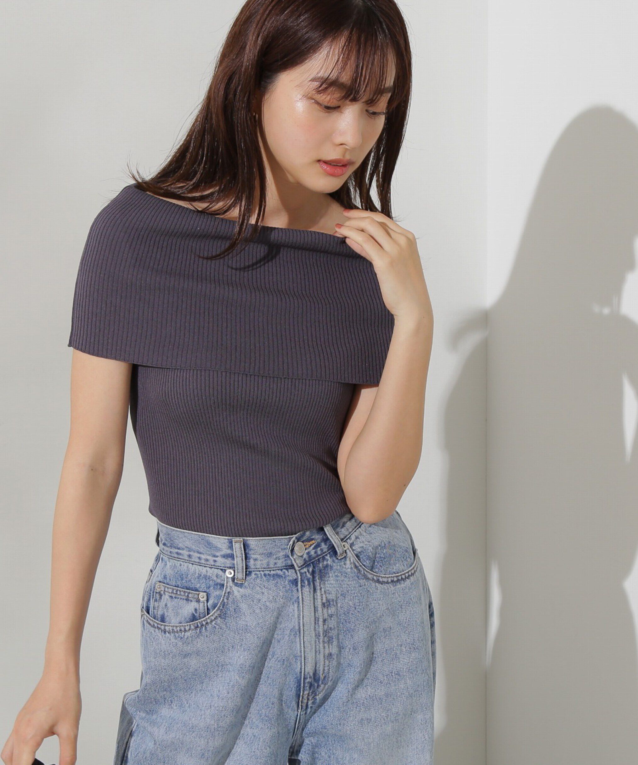 PROPORTION BODY DRESSING「オフショルノースリニット」|ニット・セーター|チャコール2