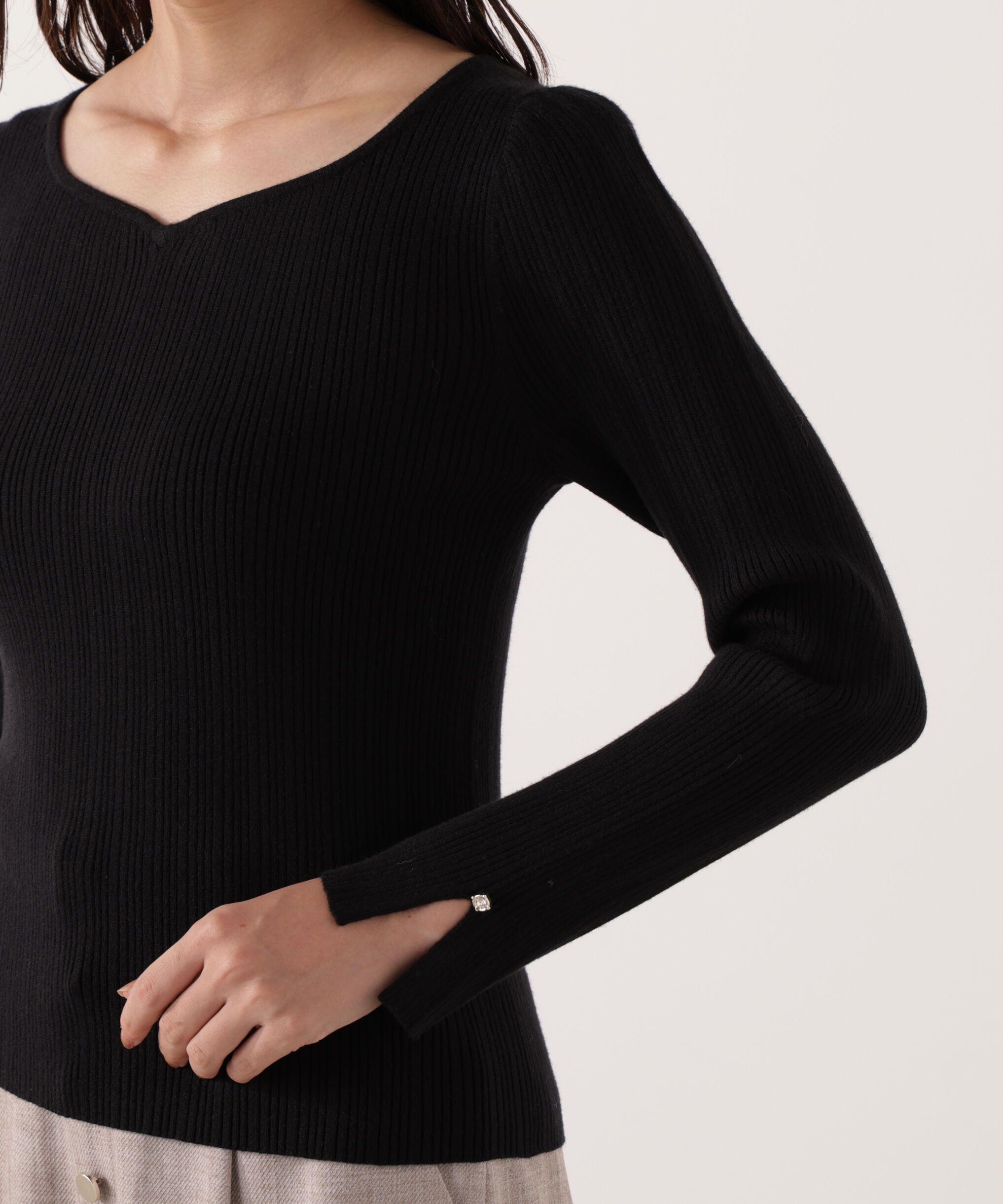 PROPORTION BODY DRESSING「ハートネックリブニット  25AW」|ニット・セーター|