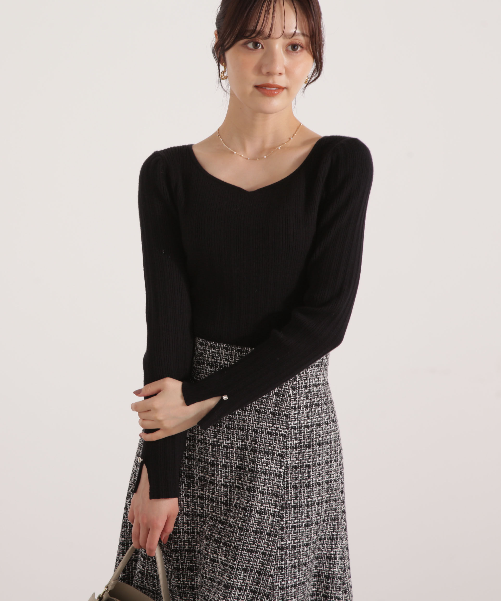 PROPORTION BODY DRESSING「ハートネックリブニット  25AW」|ニット・セーター|