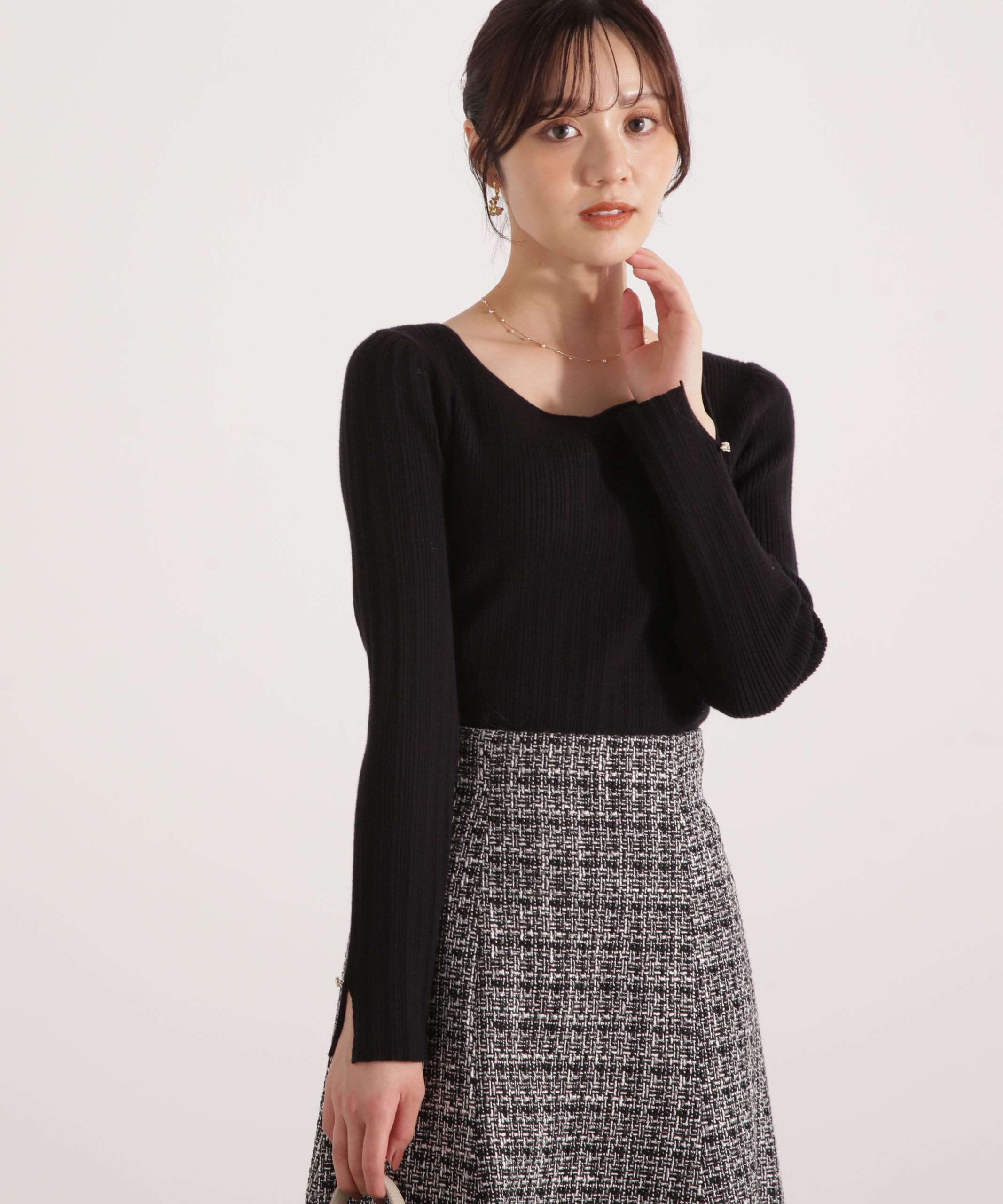 PROPORTION BODY DRESSING「ハートネックリブニット  25AW」|ニット・セーター|