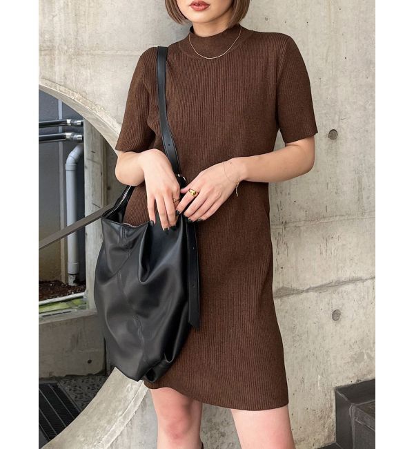 MURUA「ハーフスリーブフィットミニワンピース」|ワンピース|ブラウン