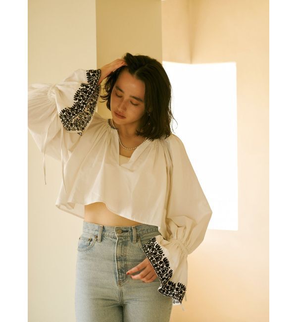 Ungrid「ショートエンブロイダリーブラウス」|シャツ・ブラウス|