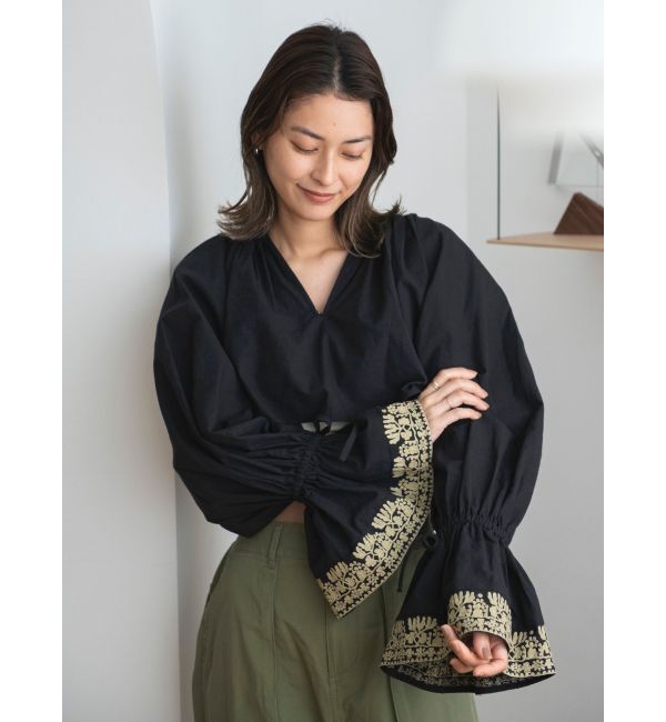 Ungrid「ショートエンブロイダリーブラウス」|シャツ・ブラウス|ブラック