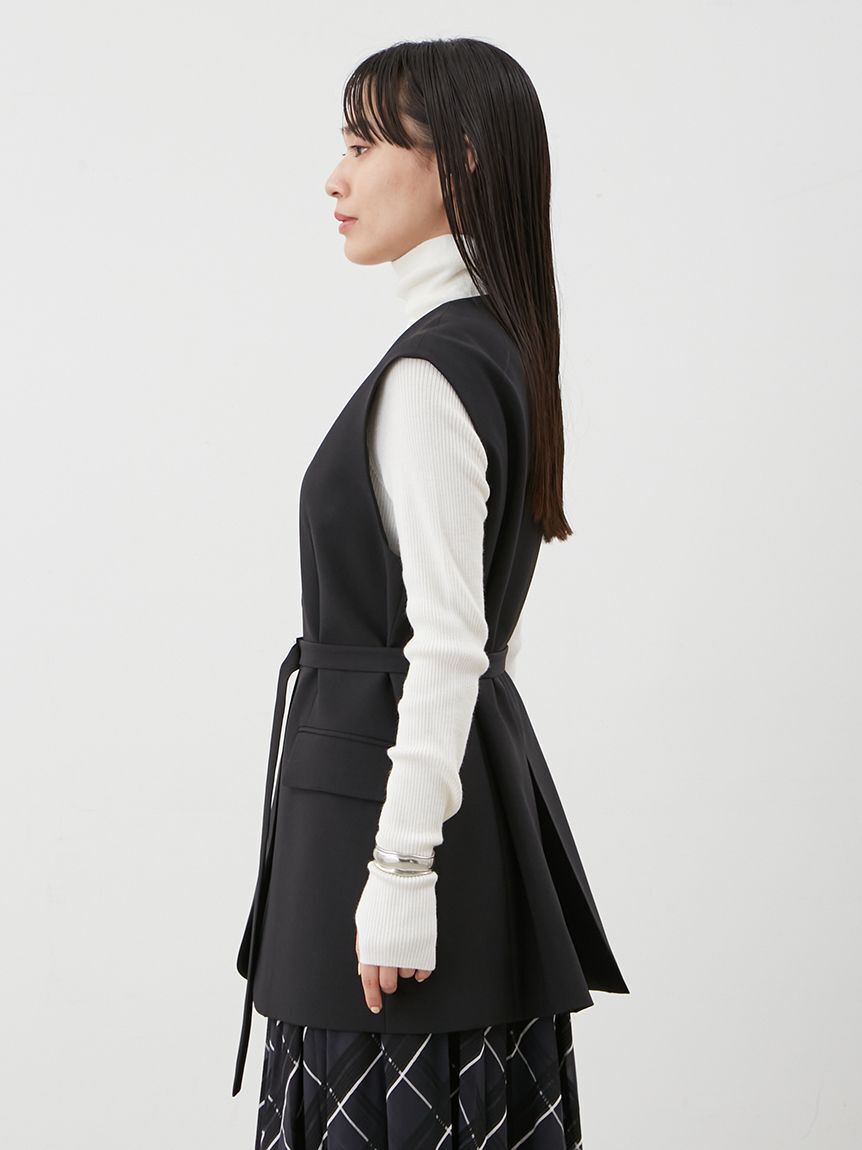 Mila Owen「共ベルト付きオーバーサイズノーカラーベスト」|ダウンベスト・ベスト|