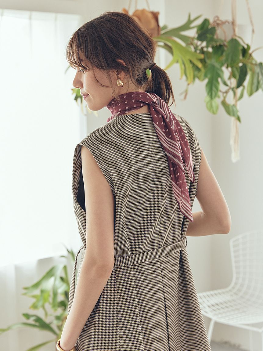 Mila Owen「共ベルト付きオーバーサイズノーカラーベスト」|ダウンベスト・ベスト|