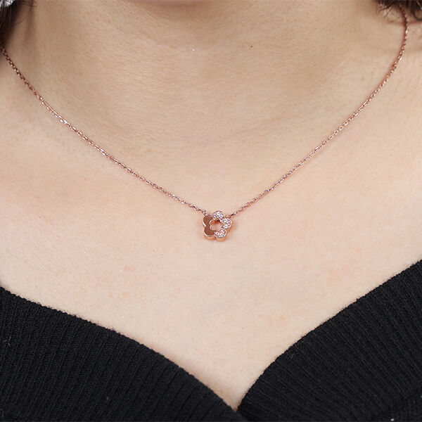 MARY QUANT「ハーフストーンデイジー ネックレス」|ネックレス|