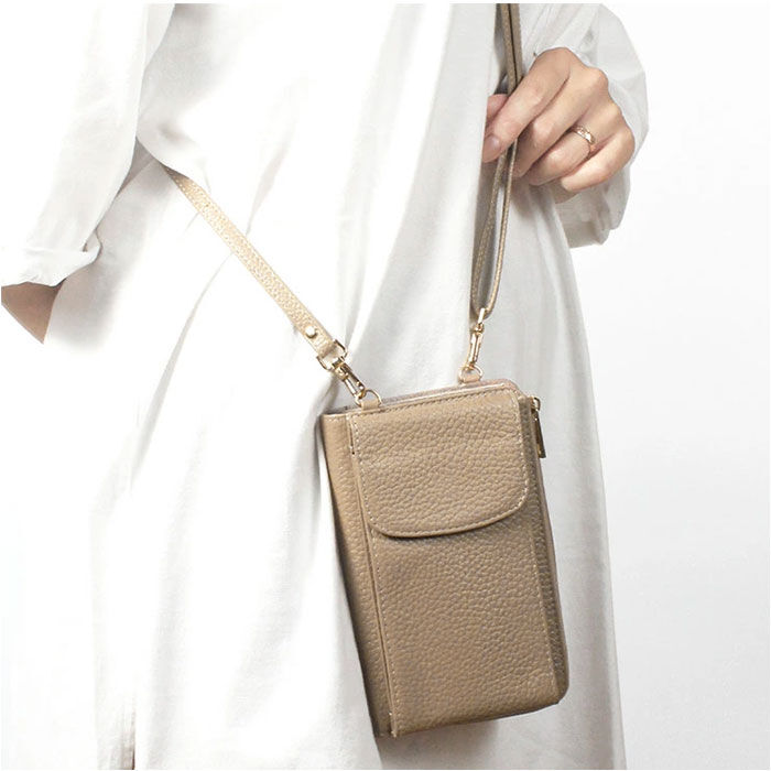 BACKYARD FAMILY「スマホショルダー 大人 かわいい 通販 Blanc Pomm スマホポシェット 本革 スマホポーチ」|ショルダー・メッセンジャー|