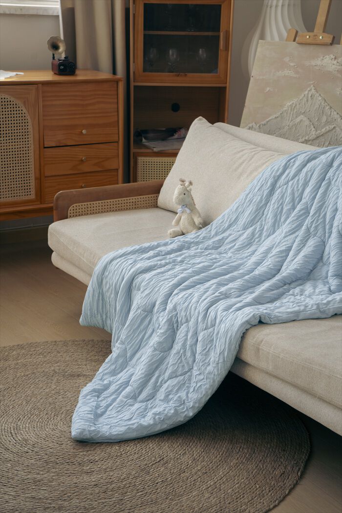 BACKYARD FAMILY「冷感 ひんやり ケット 通販 ハーフケット レーヨンケット 薄掛け布団 100&times;140cm」|ブランケット|