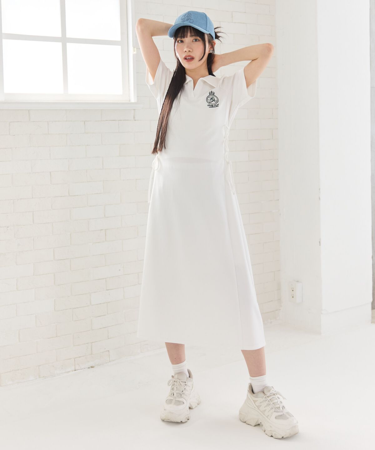 REDYAZEL「エンブレムサイドレースアップロングワンピース」|ワンピース|