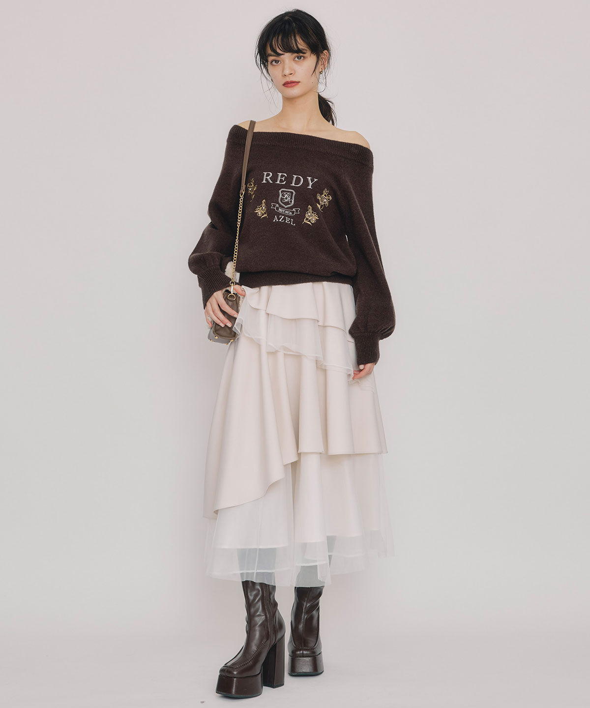 REDYAZEL「ビジューロゴエンブロイダリーニットプルオーバー」|ニット・セーター|