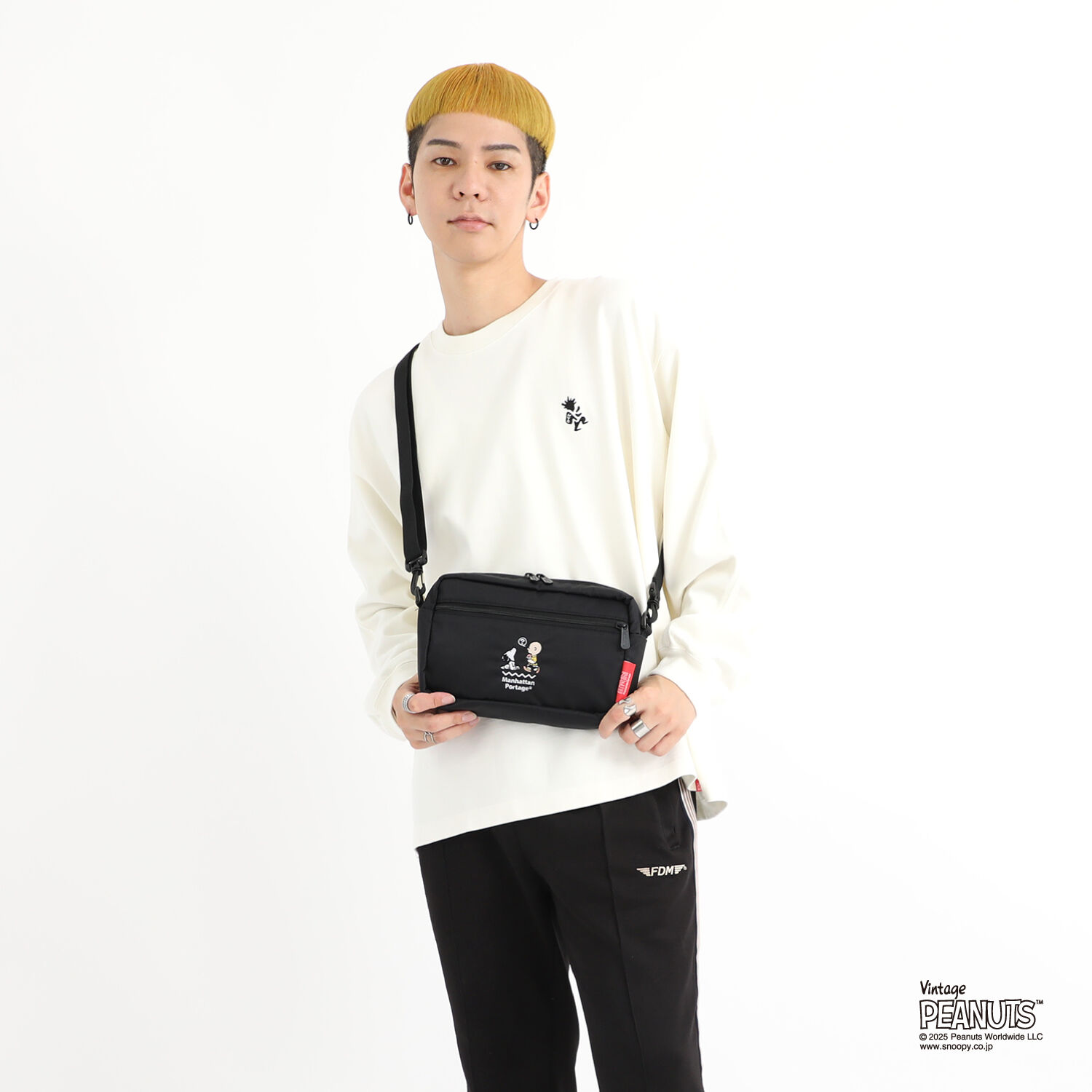 Manhattan Portage「JOGGER(L) JPN VER 2 FLIGHT NYLON BACKING PEANUTS 25」|ショルダー・メッセンジャー|