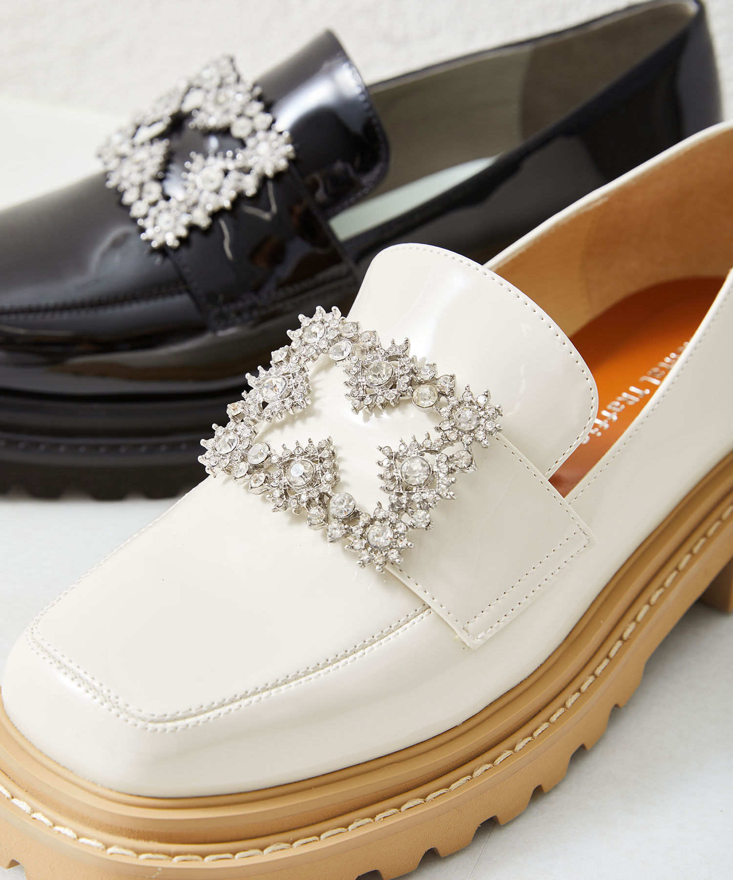 ORiental TRaffic「ビジューモチーフエナメルローファー/31113」|パンプス|