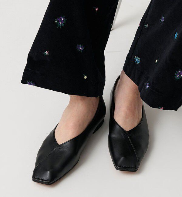 BEAUTY&YOUTH UNITED ARROWS「Vカットステッチ フラットシューズ」|バレエシューズ|BLACK