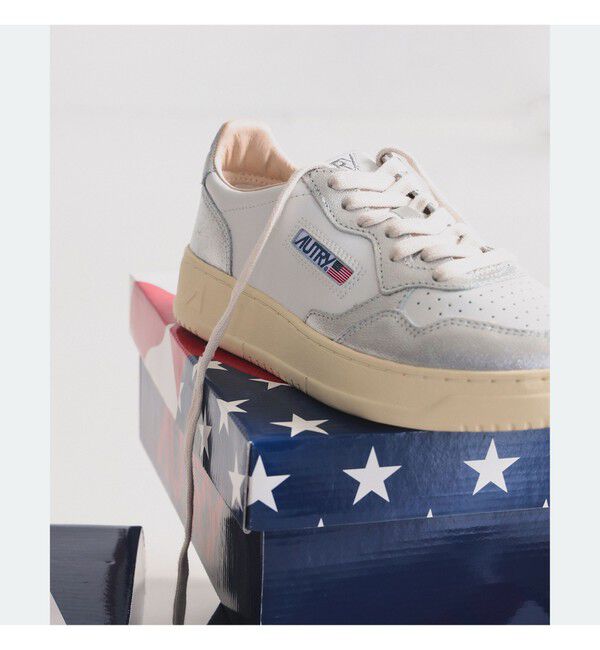 Demi-Luxe BEAMS 「AUTRY / MEDALIST LOW バイカラー レザースニーカー」|スニーカー|