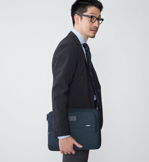 SHIPS「【SHIPS別注】TUMI:ミディアム（PC13インチまで）・ラップトップ・カバー」|ビジネスバッグ|
