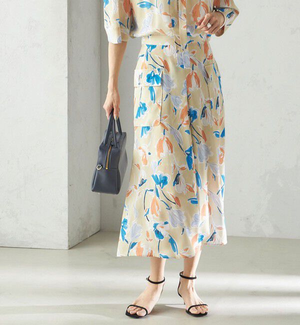 SHIPS for women「IPEKER 花柄 フロント ポケット フレア スカート」|スカート|ベージュ