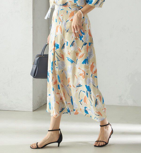 SHIPS for women「IPEKER 花柄 フロント ポケット フレア スカート」|スカート|