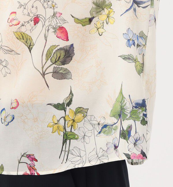 TOMORROWLAND collection「パピヨンフラワープリント パフスリーブブラウス」|シャツ・ブラウス|