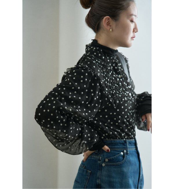 IENA「《WEB限定/追加2》楊柳フリルピンタックブラウス」|シャツ・ブラウス|ブラック