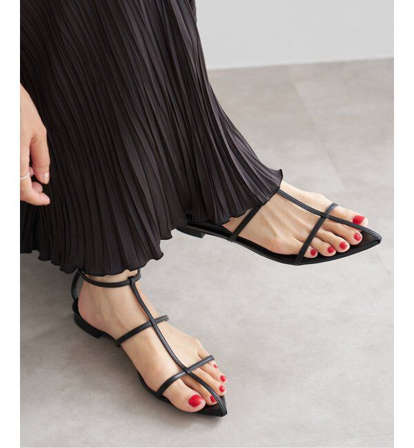 IENA「IENA Tストラップサンダル」|サンダル|ブラック