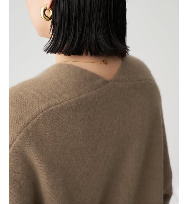 VERMEIL par iena「Room no.8 ルームエイト Raccoon Slit Neck トップス R8KN-28 4」|ニット・セーター|