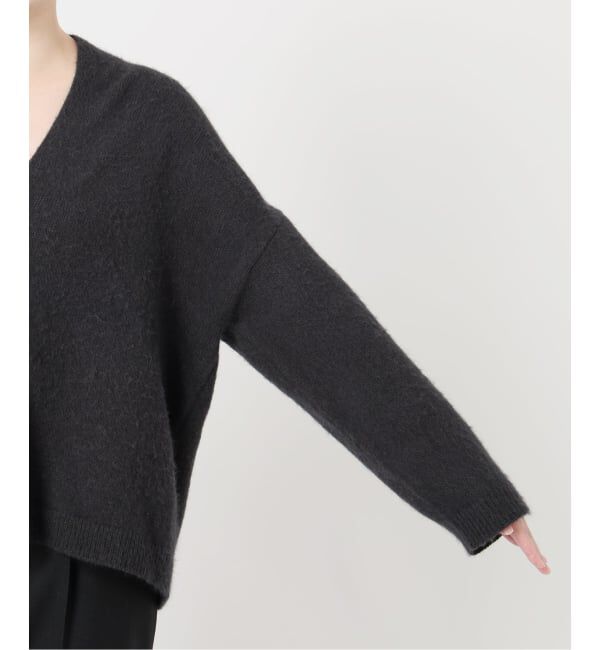 VERMEIL par iena「Room no.8 ルームエイト Raccoon Slit Neck トップス R8KN-28 4」|ニット・セーター|