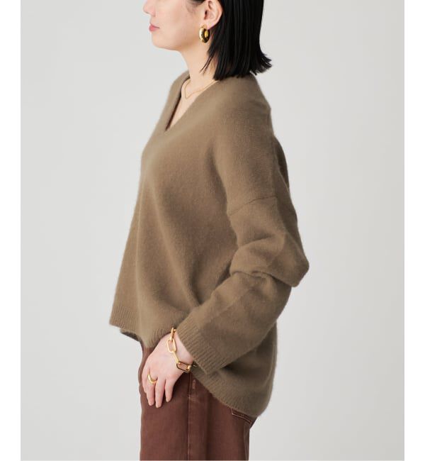 VERMEIL par iena「Room no.8 ルームエイト Raccoon Slit Neck トップス R8KN-28 4」|ニット・セーター|