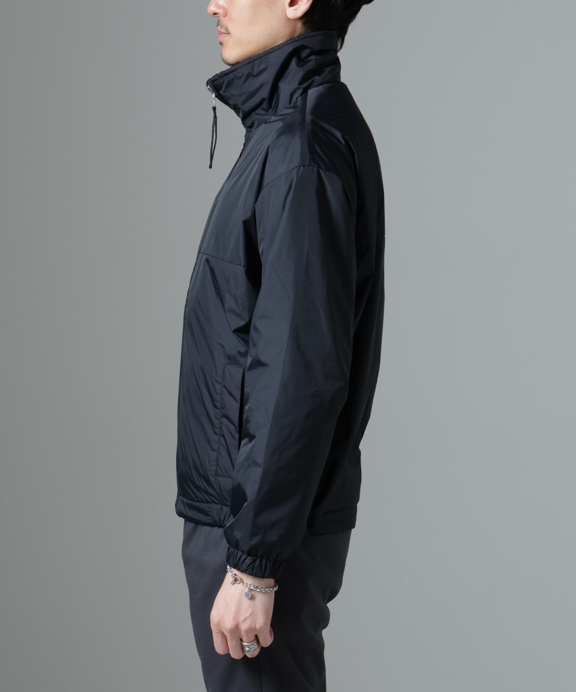 nano･universe「｢MC｣coveross(R)TECH WARM リバーシブル スタンドブルゾン」|ブルゾン・スタジャン|