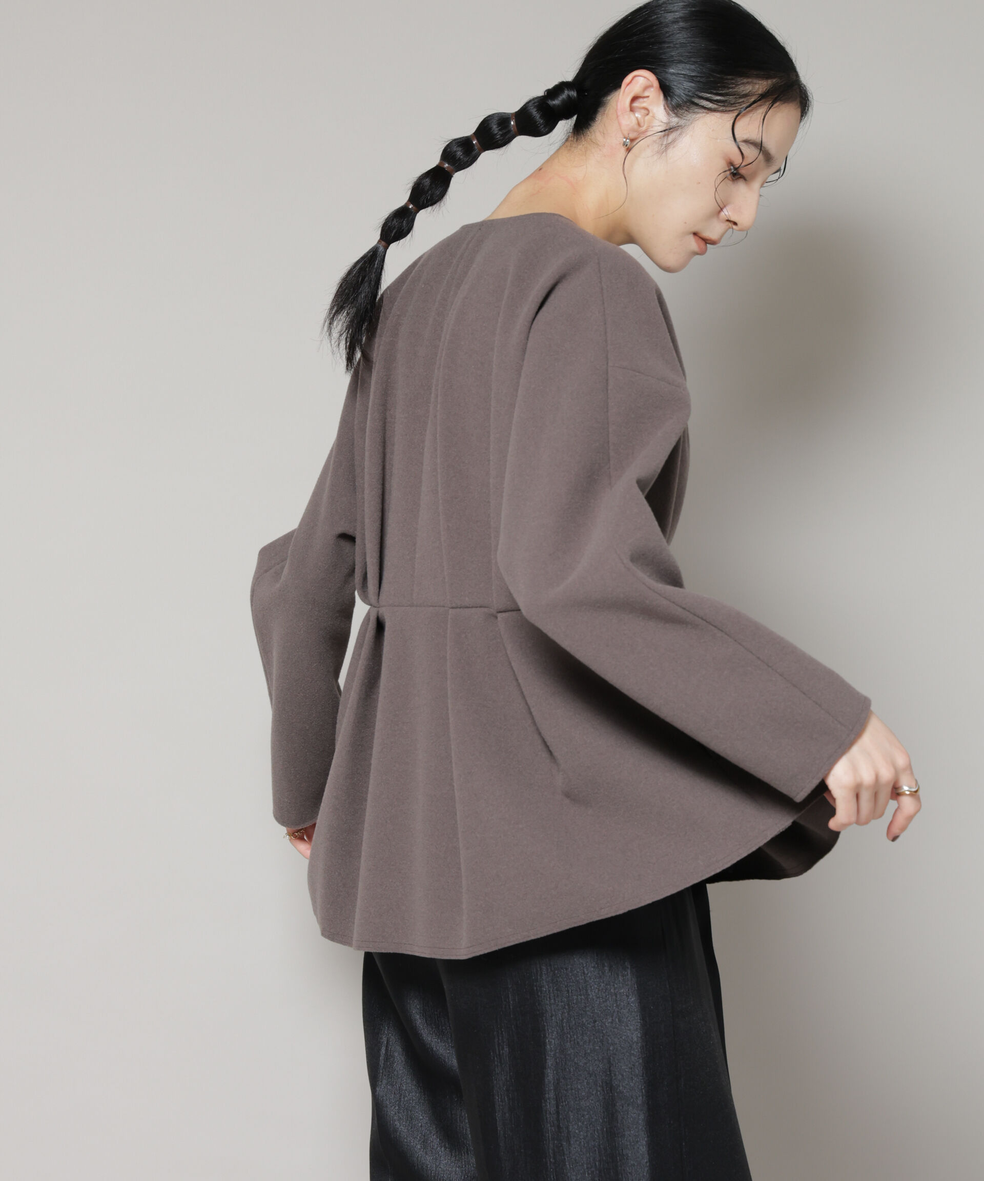 nano･universe「ニードルジャージーペプラムブルゾン」|ブルゾン・スタジャン|