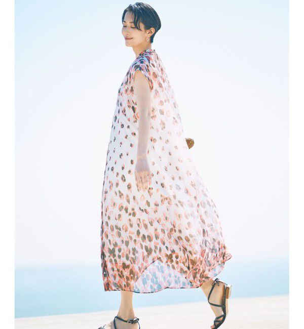 自由区「【カタログ掲載・洗える】グラデーションペタルプリント ワンピース」|ワンピース|