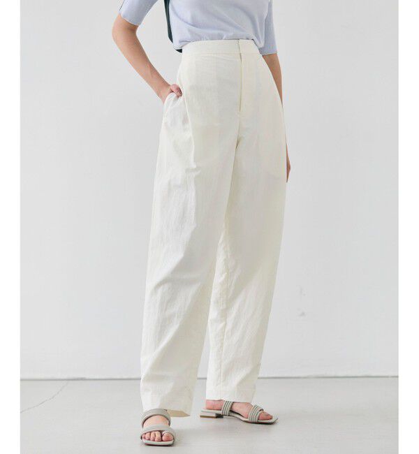 BEIGE,「【洗える】CROCUS / カービーシルエットタックパンツ」|その他|Ecru