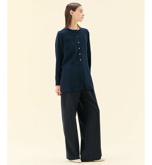 BEIGE,「【WEB限定・洗える】CLARION / ゴールド釦クルーネックブラウス」|シャツ・ブラウス|