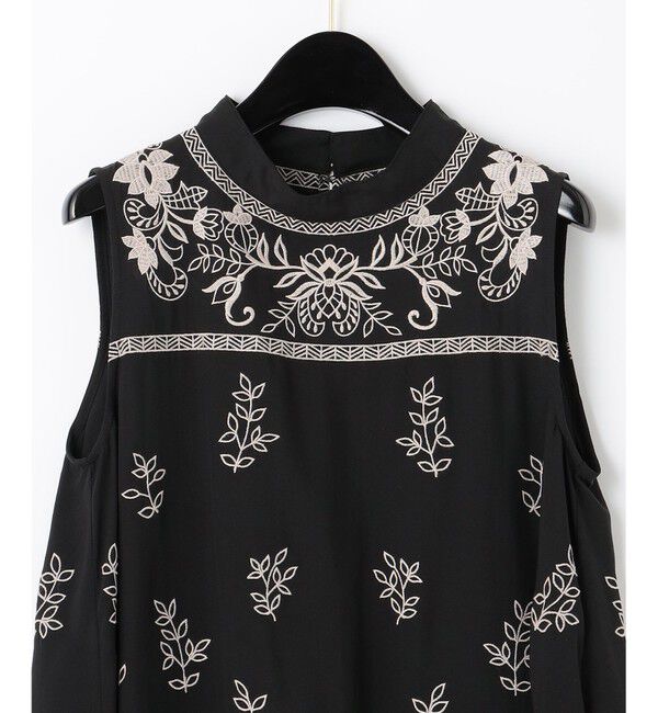 GRACE CONTINENTAL「刺繍ハイネックノースリーブ」|シャツ・ブラウス|