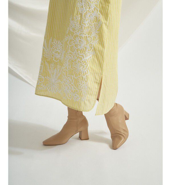  「セーラーカラー刺繍ワンピース」|ワンピース|