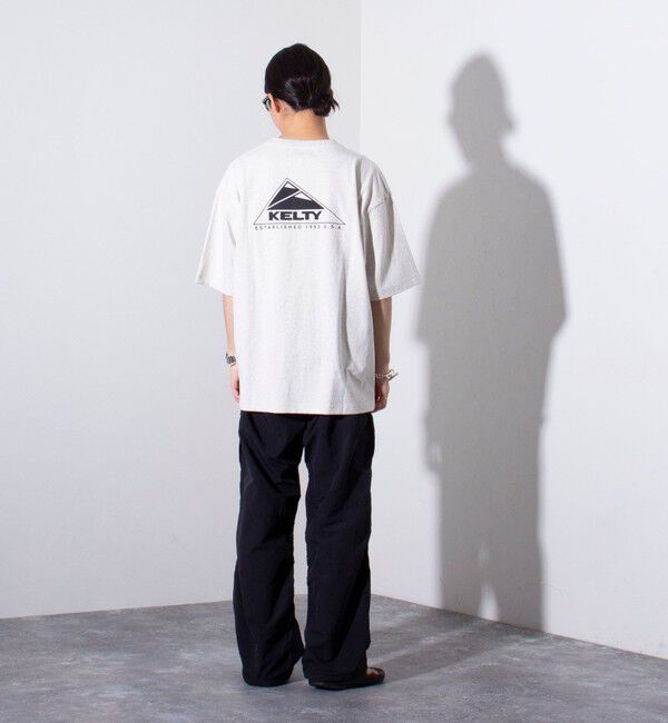 GLOSTER「【KELTY&times;GLOSTER】別注  ケルティワンポイントワッペン バックプリントTシャツ」|Tシャツ・カットソー|