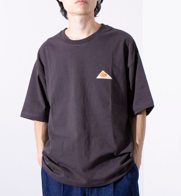 GLOSTER「【KELTY&times;GLOSTER】別注  ケルティワンポイントワッペン バックプリントTシャツ」|Tシャツ・カットソー|