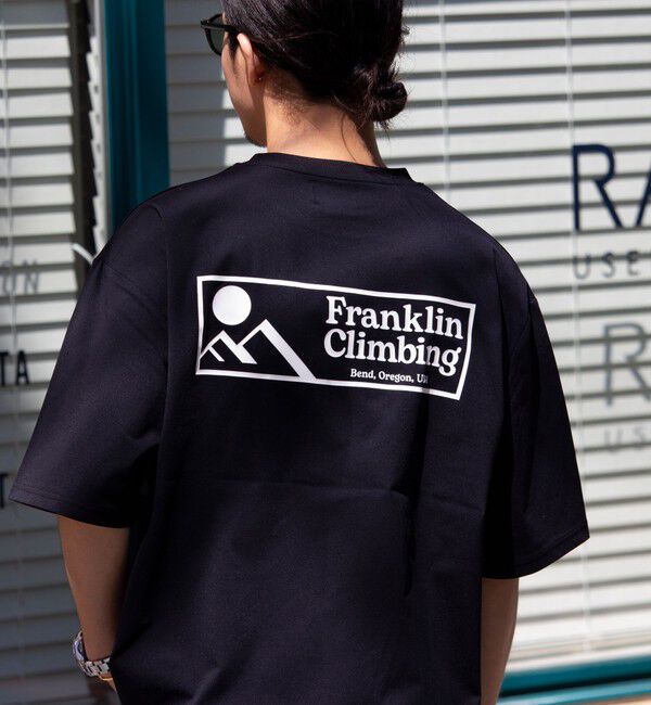 GLOSTER「【Franklin Climbing】FLEX TECH グラフィックバックプリント 半袖Tシャツ」|Tシャツ・カットソー|ブラック