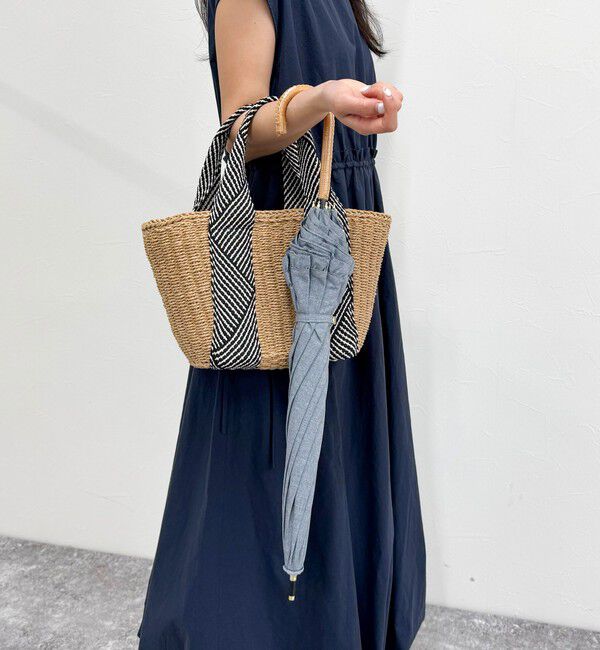 fredy emue「【UVカット/晴雨兼用】フリルロングUVカット傘」|傘|サックスブルー