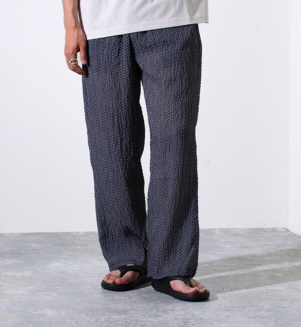 FREDY MAC「【FREDYMAC/フレディマック】シアサッカー素材 総柄 イージーパンツ」|チノ|グレー系その他