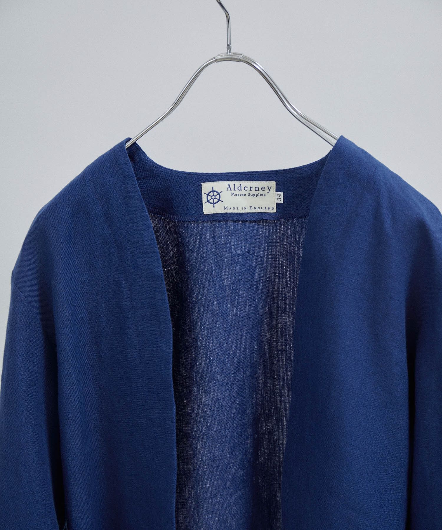 SALON adam et rope'「【Alderney（アルダニー）】ノーカラーブルージャケット」|ノーカラージャケット|