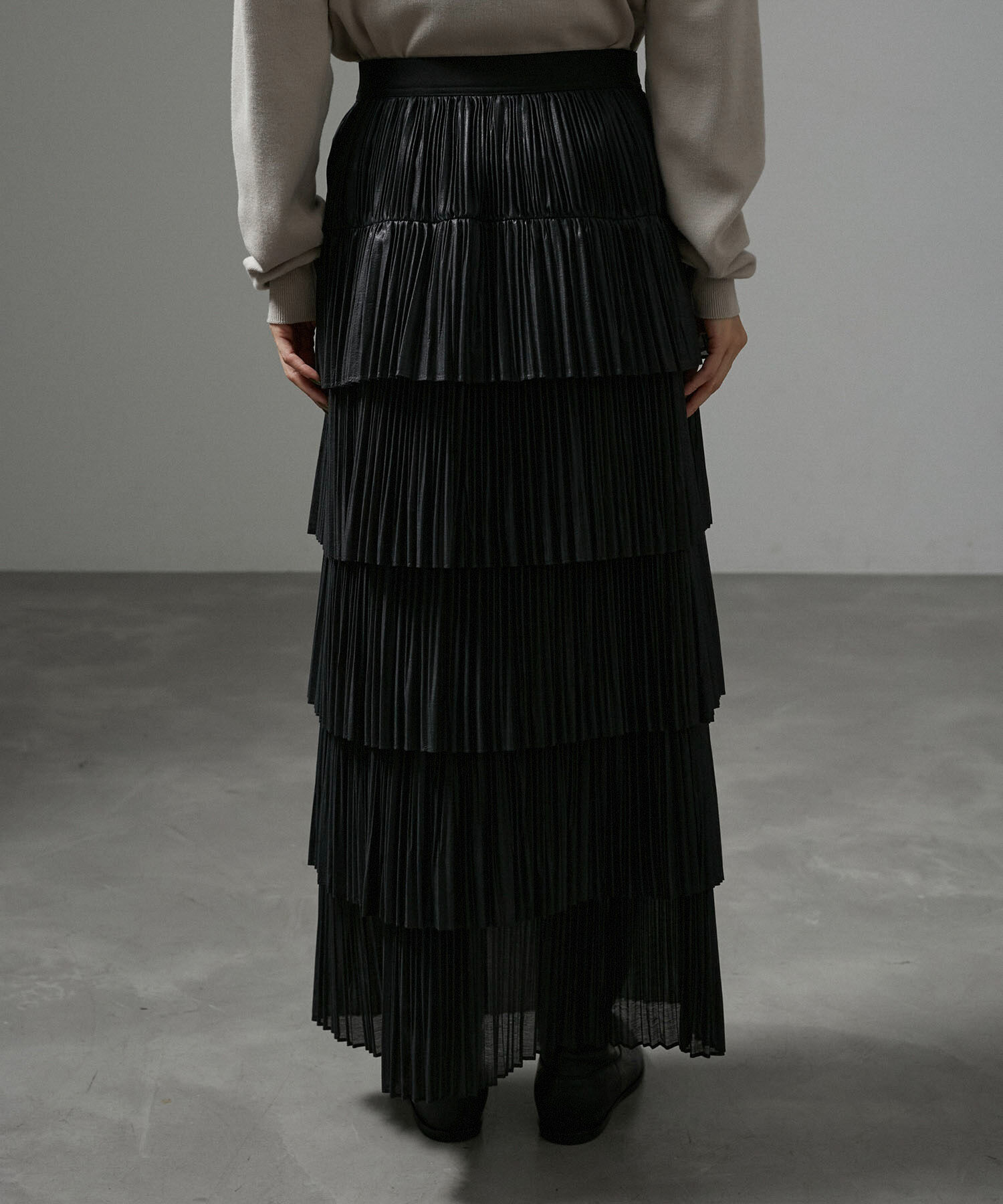 SALON adam et rope'「ストラータティアードプリーツスカート」|スカート|