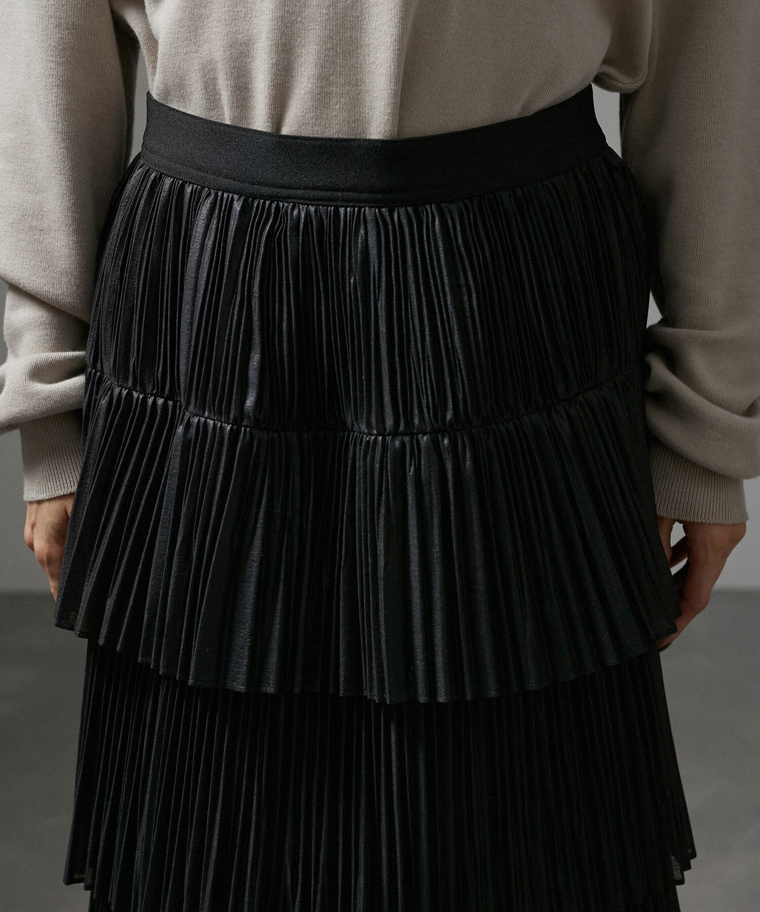 SALON adam et rope'「ストラータティアードプリーツスカート」|スカート|