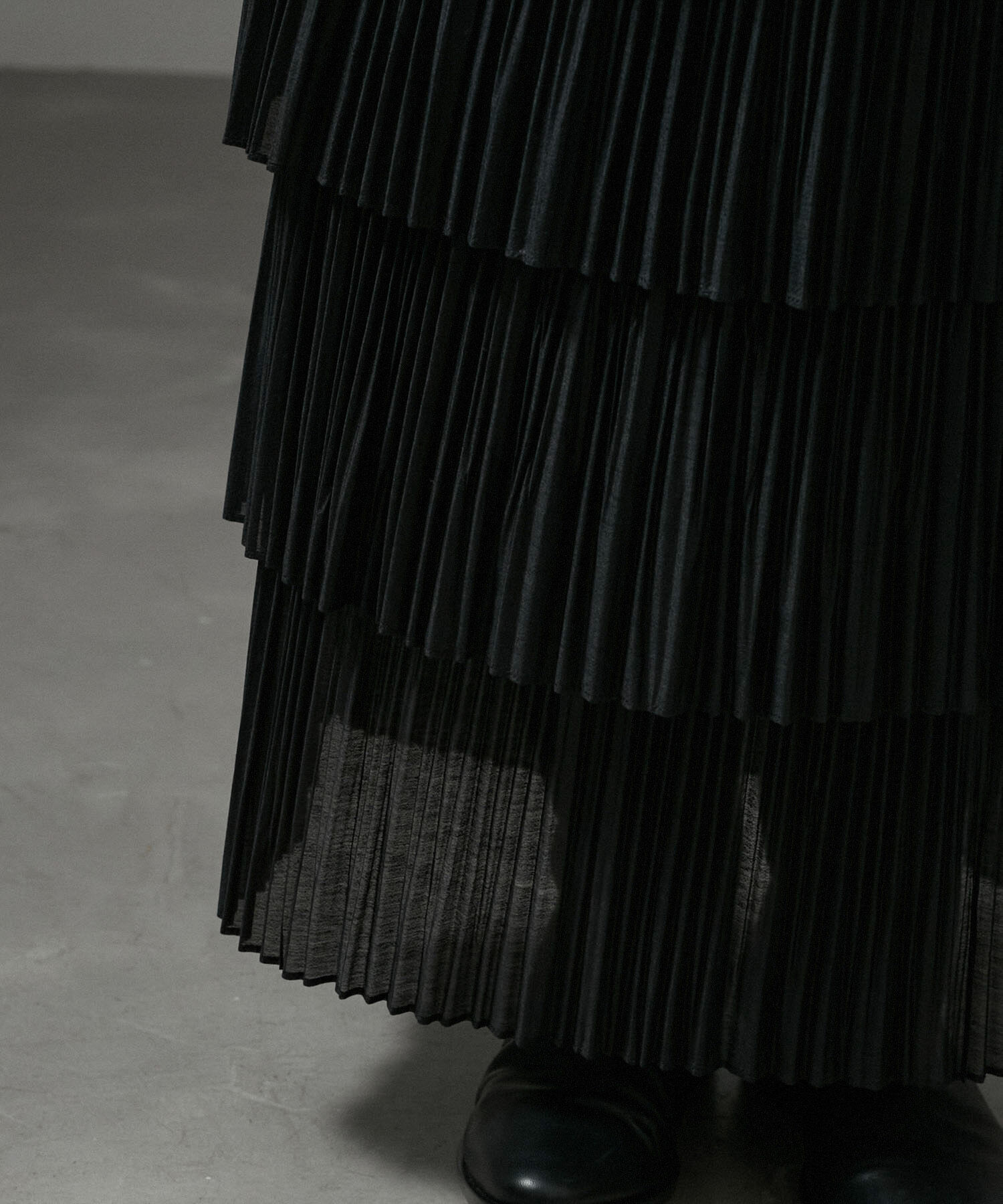 SALON adam et rope'「ストラータティアードプリーツスカート」|スカート|