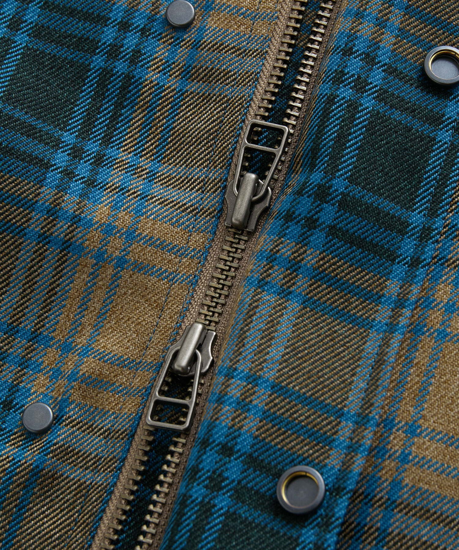 ADAM ET ROPE'「【TECHTWEED】ショート フード オーバーサイズ ブルゾン / ロングシーズン着用可能 / イージーケア /サステ」|ブルゾン・スタジャン|