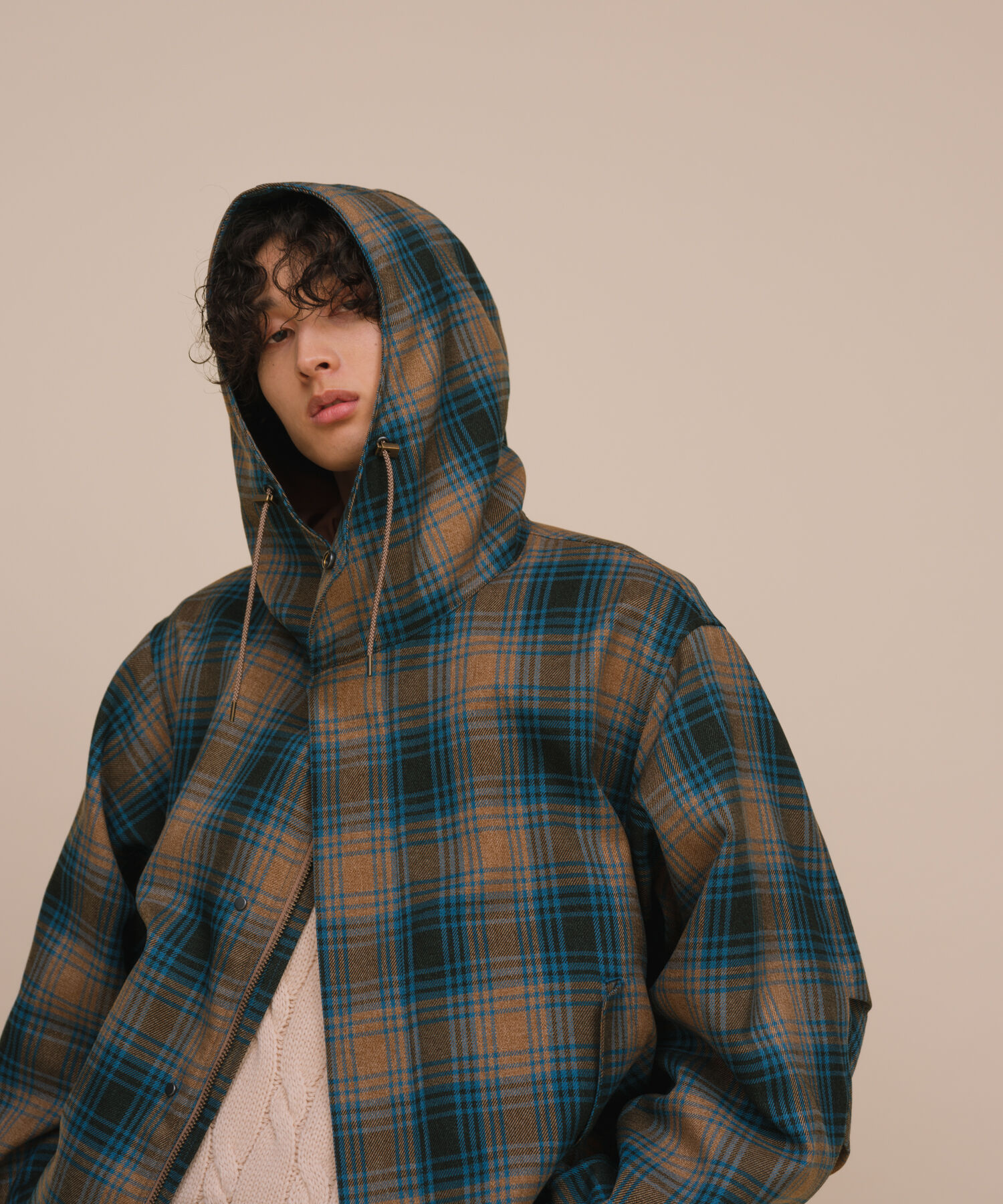 ADAM ET ROPE'「【TECHTWEED】ショート フード オーバーサイズ ブルゾン / ロングシーズン着用可能 / イージーケア /サステ」|ブルゾン・スタジャン|