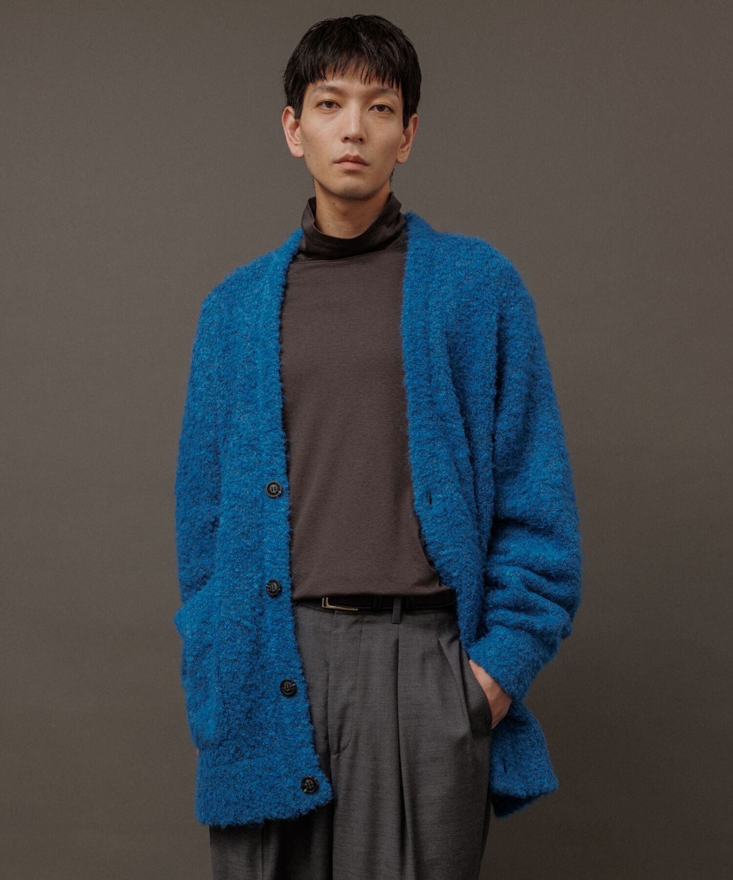 ADAM ET ROPE'「【WEB限定】ボリュームスリーブ ビッグシルエット ロングカーディガン プードルニット/ユニセックス」|カーディガン|ネイビー(40)