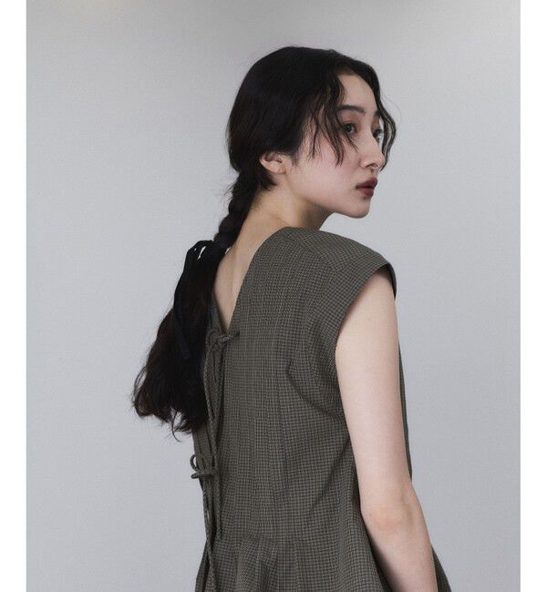 ADAM ET ROPE'「【サステナブル】タックフレアジレブラウス」|シャツ・ブラウス|